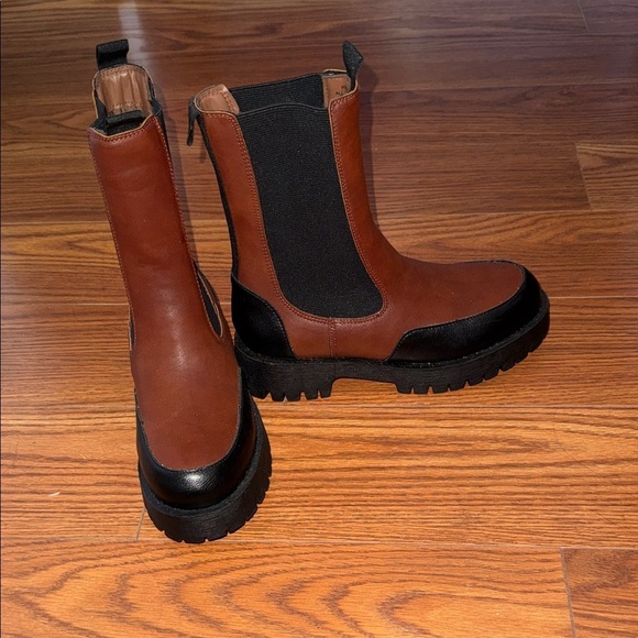 Miss Lola Shoes - Brown & Black Rain Boots